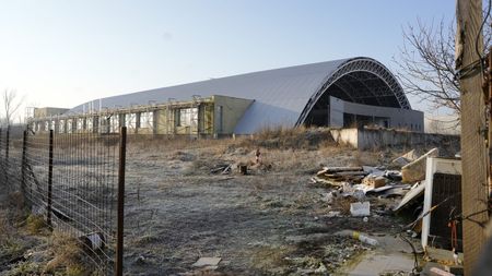 Sala Polivalentă care va bate toate „recordurile” pentru construire din România. E neterminată de peste 13 ani de șantier