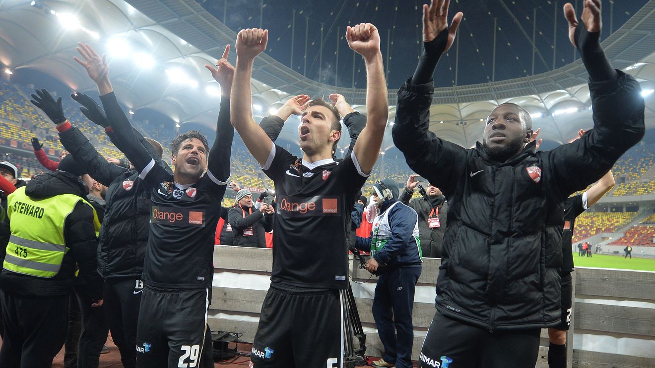 Cele mai importante 5 momente ale meciului Dinamo - Steaua 3-1. Limitele lui Reghe, dinamoviștii neglijați de Daum și momentul nepotrivit ales pentru "coregrafie"