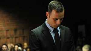 Pistorius este la audieri pentru a afla dacă va fi judecat în libertate pentru uciderea iubitei!** Miercuri, procurorii au scos o mărturie despre o ceartă înainte de tragicul eveniment