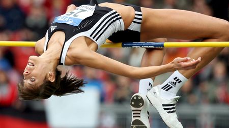 Blanka Vlasici revine în competiții, după 20 de luni de pauză