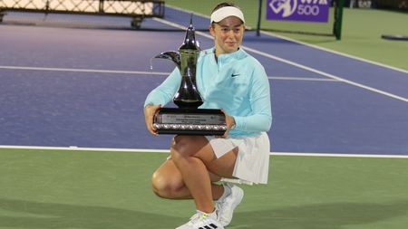 Jelena Ostapenko a triumfat la Dubai după o finală fără istoric! Ce a declarat „coșmarul" Simonei Halep: „Asta a fost strategia mea!" | GALERIE FOTO