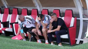 Prima reacție a antrenorului lui Sepsi după ce Cosmin Matei a fost suspendat 9 luni: „Nu putem să-l primim la antrenamente! E greu”. EXCLUSIV