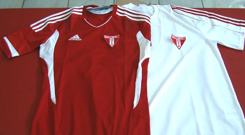 Utiștii au primit noul echipament!** În Antalya vor purta Adidas