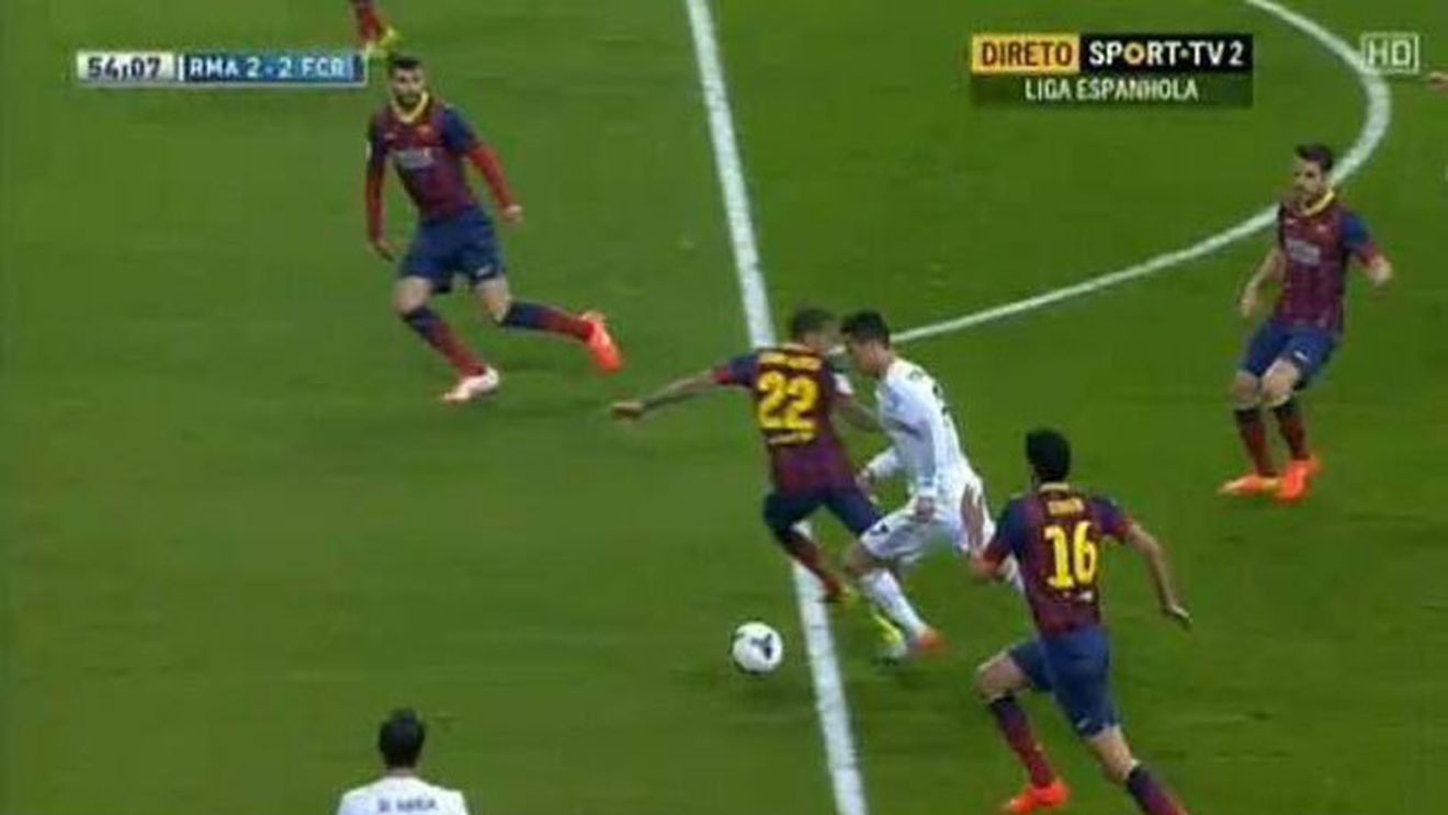 Greșeli grave de arbitraj în El Clasico. Real și Barca au primit câte un penalty cadou din partea brigăzii de arbitri