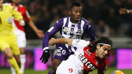 VIDEO Falcao va rata Cupa Mondială! Vezi intervenția criminală care l-a accidentat dur pe columbian