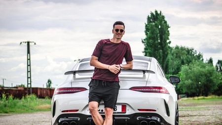 Florin Gardoș a dat lovitura! Fostul jucător de la FCSB și-a luat un bolid care l-ar face invidios chiar și pe Gigi Becali | FOTO & VIDEO