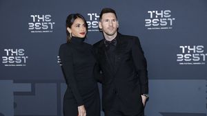 Cu cine s-a distrat în bar Antonela Roccuzzo, soția lui Leo Messi, când fotbalistul argentinian era la Super Bowl