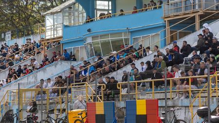 Se vinde stadionul „Jean Pădureanu”. Cât costă, bucată cu bucată, arena și cine s-a înscris la licitație pentru a o cumpăra