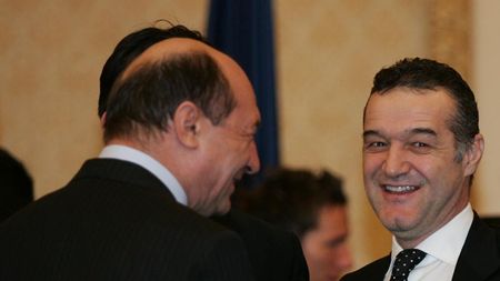 Băsescu, în spatele lui `Arpi`? "Bârfele mă fac să cred că el e de vină pentru ce se întâmplă!"