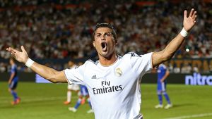 VIDEO Răzbunarea lui CR7! A marcat o "dublă" superbă în fața lui Mourinho!