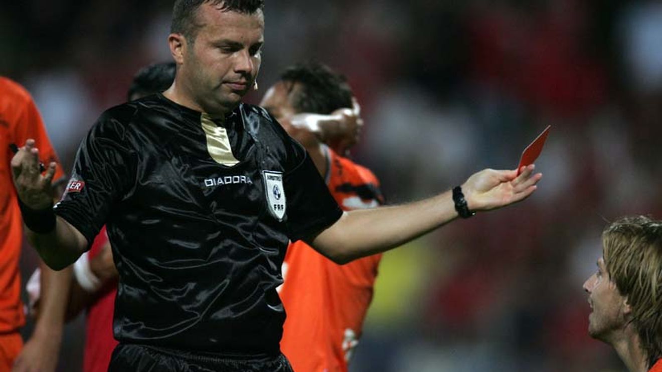 "Marius Martiș a fost condamnat pentru tâlhărie!** Ce mai caută în arbitraj!?"