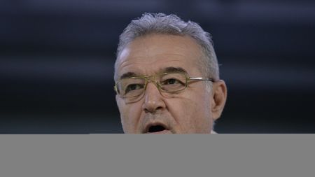 Matei, Stoian și Nedelcu nu sunt singurii care pleacă de la FCSB! Alte trei nume importante, cu Rusescu în frunte, "curățate" de Becali: "Pleacă și ei! Du-te, bă, tată...". Posibila destinație a lui Matei