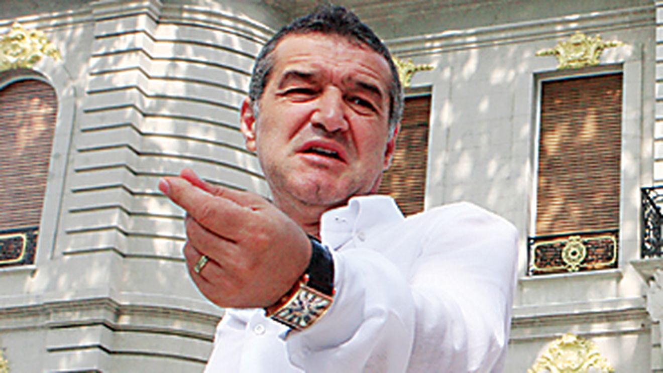 Becali: „L-am dat de milă pe Dică!"