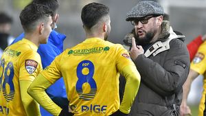 Viorel Moldovan a remarcat o schimbare în jocul Petrolului din 2021: ”Îmi dă încredere.” Ce a spus după succesul cu Metaloglobus și ce le-a transmis la pauză jucătorilor săi