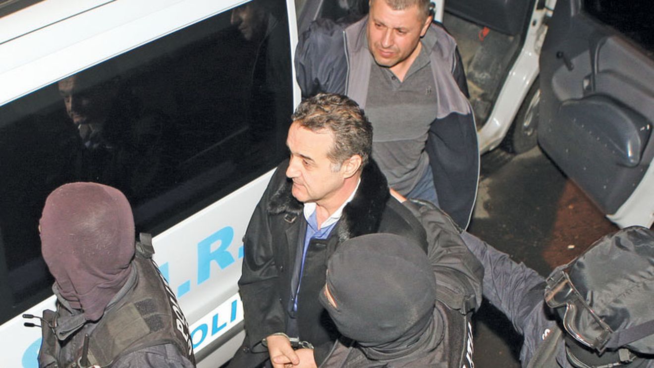 „Nea Gigi, mergem la pușcărie?"