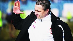 S-a speriat Șumudică de trădare?** "Toți am fost surprinși când am aflat echipa de start"