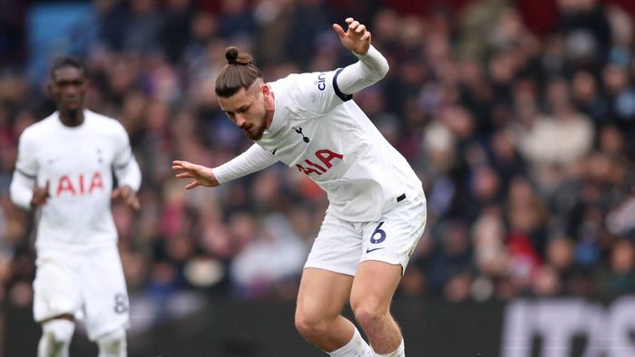 Radu Drăgușin a dezvăluit cum e viața lui la Tottenham și nu s-a ferit de cuvinte. Prima reacție a românului înaintea meciului care îi poate schimba cariera