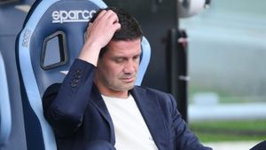 Anunț de ultimă oră din Italia despre prelungirea contractului lui Chivu la Inter! Ce se întâmplă cu antrenorul român