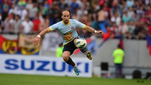 Are Steaua cum să refuze o asemenea sumă? Cât poate oferi Roma și cum e văzut Latovlevici în Italia: "Îi ia locul în echipă lui Balzaretti!"