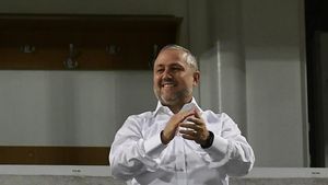 Mihai Rotaru vrea titlul cu orice preț şi face transferul zilei din Superliga! Craiova renunță la un internațional pentru a-i face loc