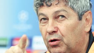 Mircea Lucescu: „Mutu ar fi avut probleme cu Totti"