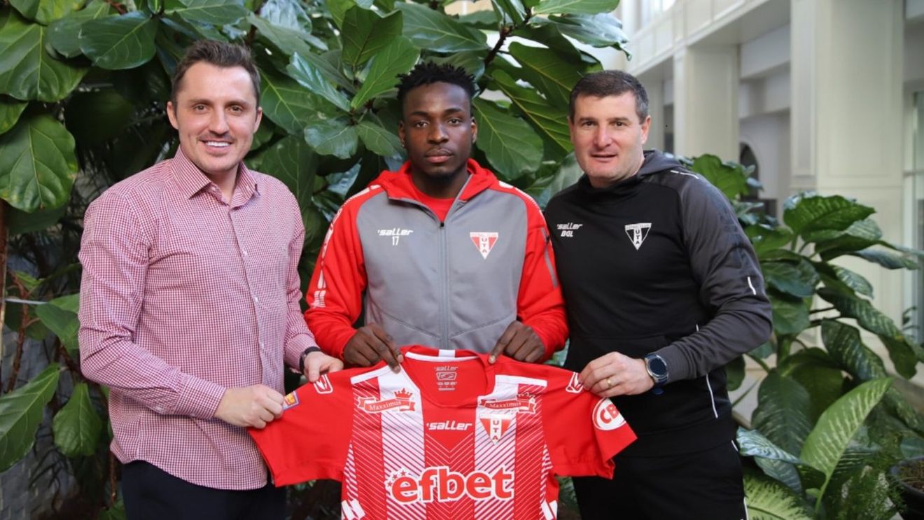 UTA a transferat un mijlocaș de bandă nigerian: „Le vom aduce victorii fanilor și vom accede în play-off”