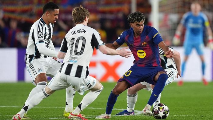 ACORD! FC Barcelona a bătut palma cu Newcastle: 80.000.000 de euro pentru Anthony Gordon!