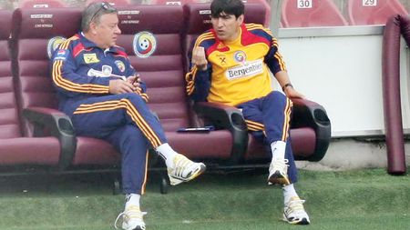 "Mircea Sandu nu se pricepe la antrenorat, dar fotbal știe!"
