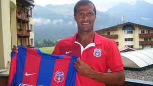 "Vreau să cuceresc multe trofee cu Steaua"