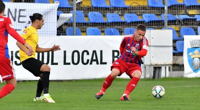 Puștiul Claudiu Donose, la primul meci în tricoul Stelei. Cum a trăit tânărul de 17 ani partida cu FC Brașov și ce i-au spus colegii înainte de meci: ”Cred că m-am descurcat destul de bine”