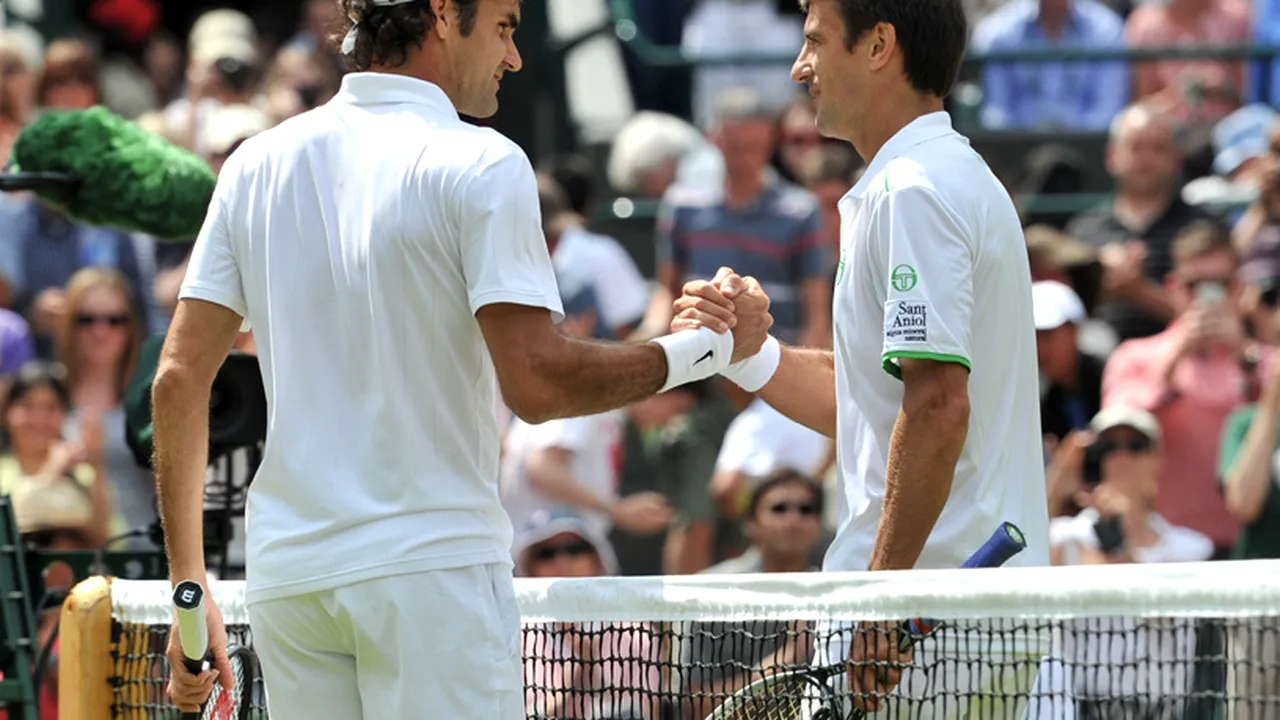 Federer, impresionant: a pierdut doar 3 puncte pe propriul serviciu, în primele 2 seturi cu Robredo. Duel 100% elvețian în sferturi la Wimbledon