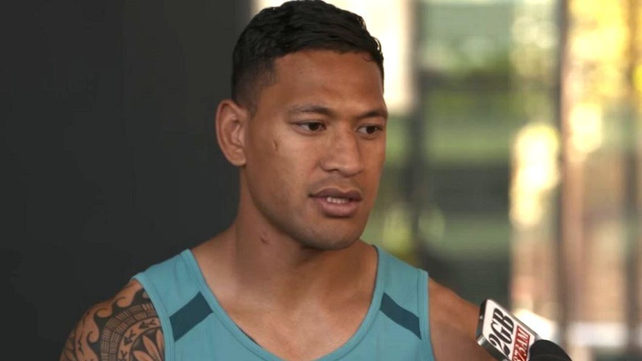 Jucătorul care a amenințat că-i așteaptă Iadul pe „bețivi, homosexuali, adulteri, mincinoși, curvari, hoți, atei" a dat de greu. I-a fost reziliat contractul cu clubul și a fost exclus din lotul pentru Campionatul Mondial!