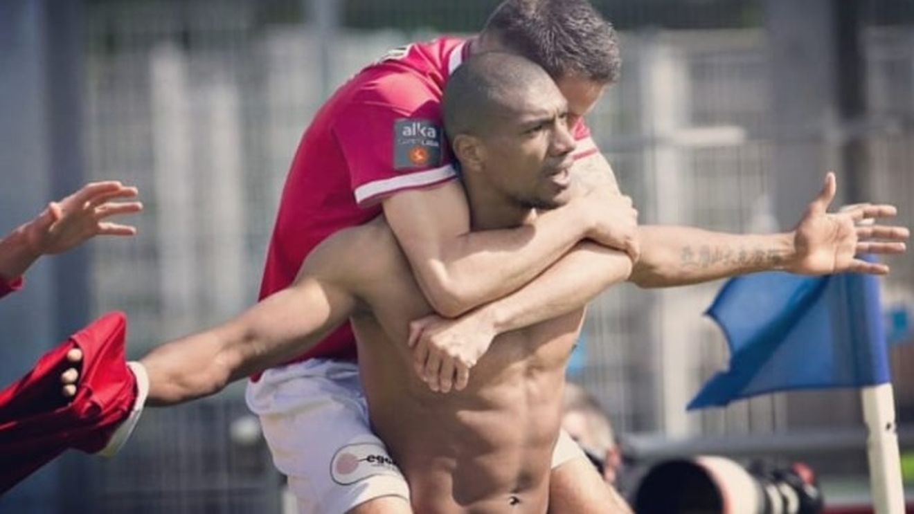 Singurul fotbalist român din campionatul danez ar vrea să joace în barajul tricolorilor cu Islanda: „Nu m-a sunat nimeni, dar simt că aș putea face față" | EXCLUSIV