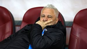 Fotbalistul de la FCSB, dorit de Marius Șumudică la noua echipă din Turcia