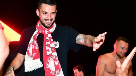 Scandal de proporții în Cehia din cauza lui Nicolae Stanciu! A scandat împotriva fostei echipe: „Moarte Spartei!” | Reacție promptă: „Eu l-aș fi dat afară” VIDEO