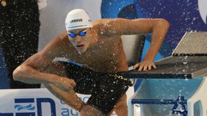 David Popovici intră direct în inimile tuturor dinamoviștilor! Decizia pe care a luat-o în ziua în care se împlinesc 22 de ani de la moartea lui Cătălin Hîldan | EXCLUSIV