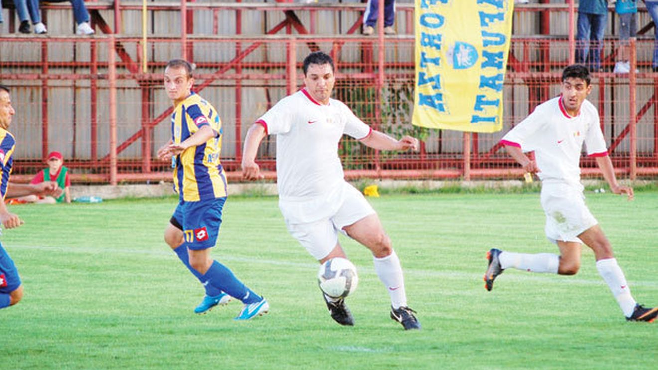 Ganea știe cum va da golul care o va scoate pe Steaua din Cupă:** "O să stau mai mult la pomană" :)