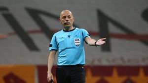 Cuneyt Cakir va arbitra returul Young Boys - CFR Cluj, din turul trei preliminar al Ligii Campionilor. Componența brigăzii de arbitraj