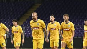 Cornel Dinu, reacție ironică după ce a văzut lacrimile lui Denis Drăguș! „Era ceapă pe marginea terenului. Se consumă multă, fac gulaș”