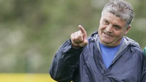 Zotta: "Nu o să ajungi niciodată ca Peseiro"/ Andone: "Peseiro a provocat scandalul"