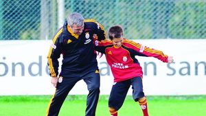 Ianis Hagi, pe mâna lui Giovani!** "Va câștiga mai mult decât Gică!"