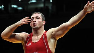 BREAKING NEWS | România cucerește o medalie olimpică la lupte, la opt ani de la ediția din Beijing! EXCLUSIV Prima reacție a lui Ștefan Gheorghiță: "S-a făcut dreptate! Voi avea o viață mai liniștită"
