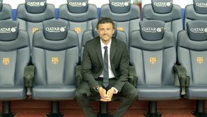 Luis Enrique este noul antrenor al Barcelonei. A vorbit despre situația lui Messi, Neymar, Xavi și Mascherano, dar a evitat să vorbească despre Fabregas