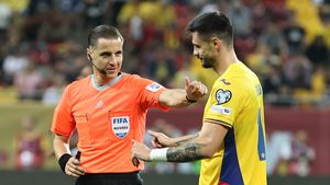 Românii au făcut show în China, dar au pierdut dramatic în 90+4! Andrei Burcă gol din pasa lui Alex Ioniță II