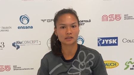 După ce colegele au cerut să fie suspendată din tenis, Amarissa Toth a dat-o la întors! Ce mesaj a transmis unguroaica: „Îmi pare rău!" VIDEO