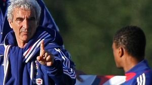 Domenech, acuzat de Evra: "Ne-a interzis să ne scuzăm pentru boicot! Mi-a fost cenzurată libertatea"