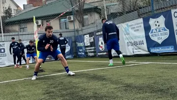 Metalul Buzău schimbă mult în ultimele runde din play-out. Valentin Stan anunță un prim 11 mult modificat contra AFC Câmpulung Muscel: ”Trebuie să și câștigăm, spectatorul buzoian e critic”