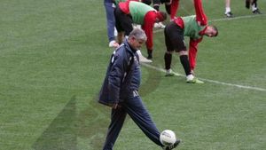 Andone trece Steaua la "și alții", șefii îl trag de mânecă:** "Are acel spirit de club mare" Obiectivul fixat de Mureșan și coșmarul de care nici nu vor să audă clujenii