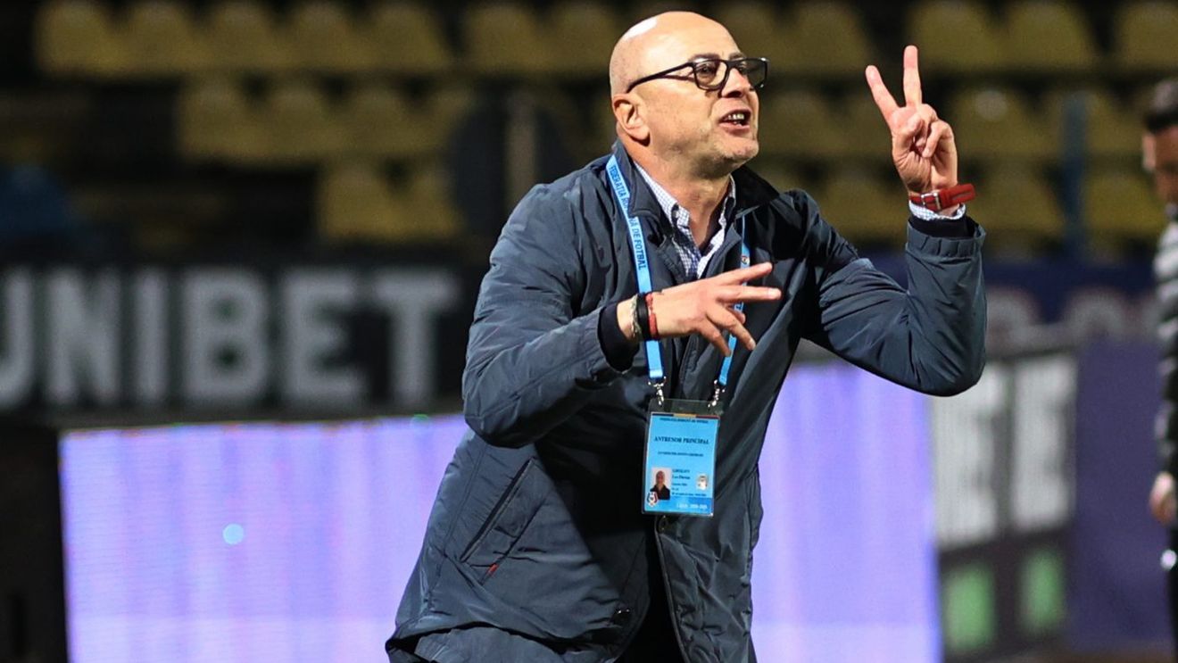 Conducerea lui Dinamo l-a contactat pe Leo Grozavu! Ce răspuns a oferit antrenorul | EXCLUSIV