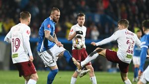 Rapid - Farul, meciul zilei de sâmbătă în playoff-ul de Liga 1 se joacă și în Betano Master